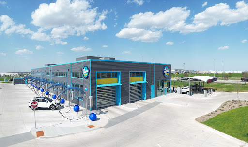 H+H Shine Shop en Papillion