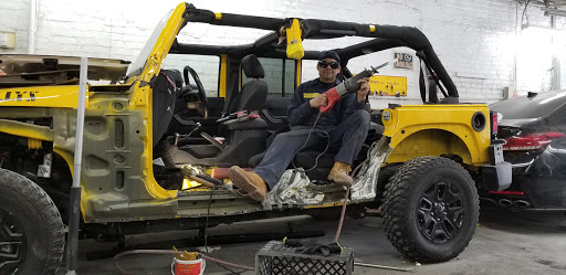 Auto Body Shop «Rhinelander Auto Body LTD.», reviews and photos, 1909 White Plains Rd, Bronx, NY 10462, USA