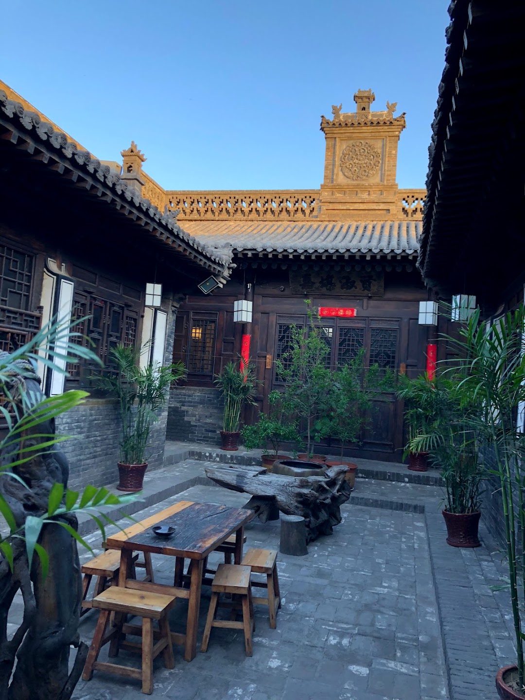 Pingyao Yihao Inn