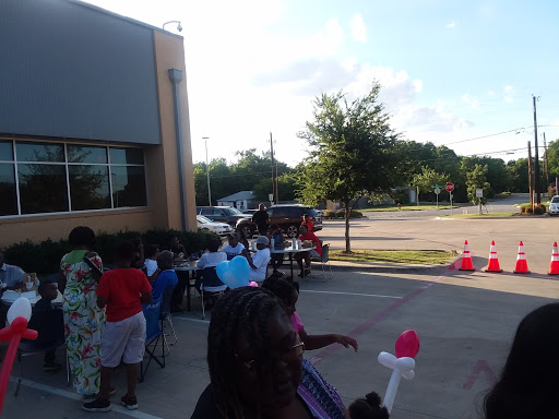 Recreation Center «Dalworth Recreation Center», reviews and photos, 2012 Spikes St, Grand Prairie, TX 75051, USA