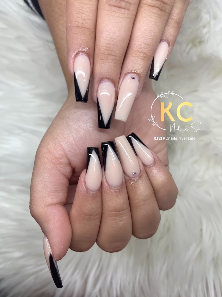 KC NAILS & SPA 92508