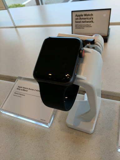 Cell Phone Store «Verizon», reviews and photos, 55 U.S. 9, Manalapan Township, NJ 07726, USA