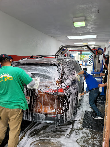 NCM Super Kleen Car Wash en South El Monte