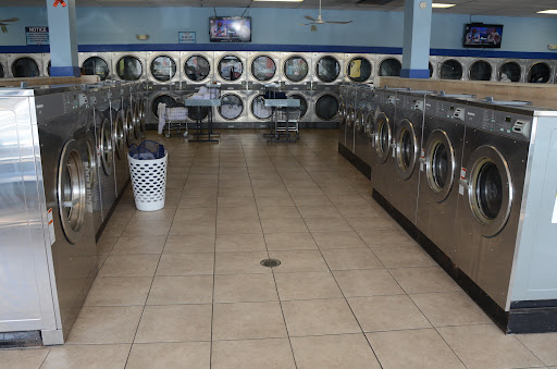 Laundromat «SuperSuds», reviews and photos, 911 S Duke St, Lancaster, PA 17602, USA
