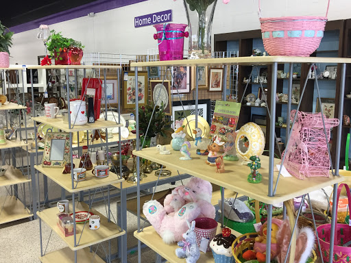 Thrift Store «The Purple Cow», reviews and photos, 3651 Perkins Rd, Baton Rouge, LA 70808, USA