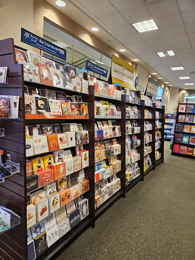 Barnes & Noble image