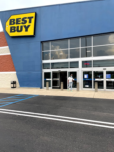 Electronics Store «Best Buy», reviews and photos, 69344 LA-21, Covington, LA 70433, USA