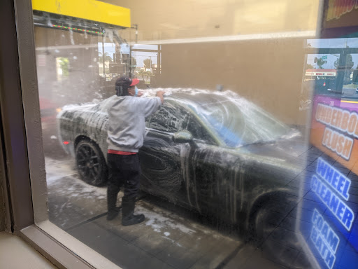 Car Wash «Magnolia Car Wash», reviews and photos, 18020 Magnolia St, Fountain Valley, CA 92708, USA