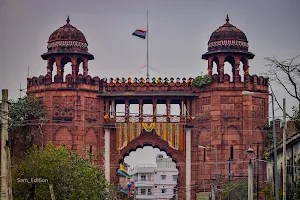 Rambagh Fort Gate image