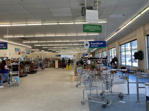 Thrift Store «Goodwill», reviews and photos