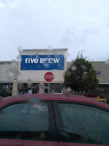 Variety Store «Five Below», reviews and photos, 23678 US Hwy 19 N, Clearwater, FL 33765, USA