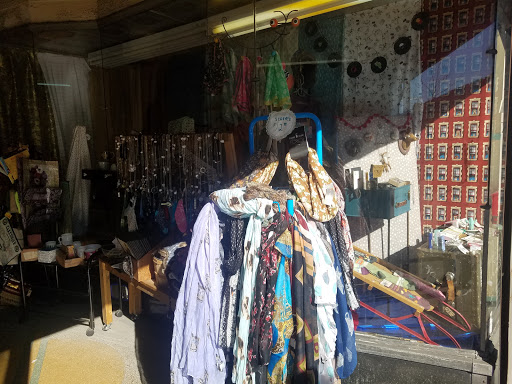 Fabric Store «Broadway Silk Store», reviews and photos, 35-11 Broadway, Astoria, NY 11106, USA
