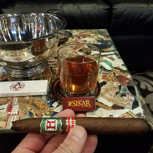 Tobacco Shop «Sikar cigar Lounge & Bar», reviews and photos, 1624 Delaware Ave, Wilmington, DE 19806, USA