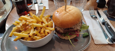 La Petite Louise à Paris