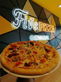 Plats et boissons du Pizzeria Five Pizza Original - Poissy - n°19