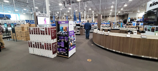 Electronics Store «Best Buy», reviews and photos, 1375 Polaris Pkwy, Columbus, OH 43240, USA