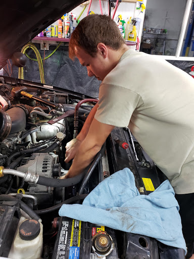 Auto Repair Shop «Kings Korner Auto Sales», reviews and photos, 1638 County Hwy 10, Spring Lake Park, MN 55432, USA