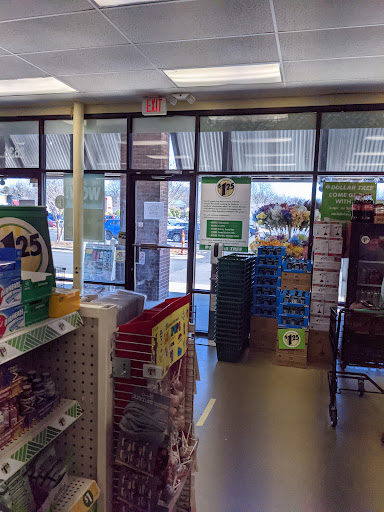 Dollar Store «Dollar Tree», reviews and photos, 2635 Lawndale Dr, Greensboro, NC 27408, USA