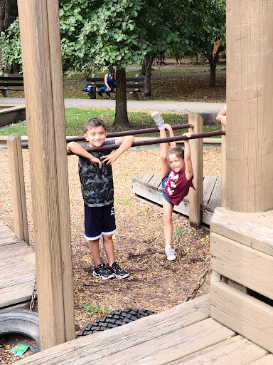 Park «Indian Boundary Park», reviews and photos, 2500 W Lunt Ave, Chicago, IL 60645, USA