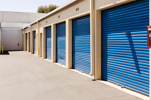 Self-Storage Facility «US Storage Centers», reviews and photos, 9818 De Soto Ave, Chatsworth, CA 91311, USA