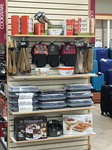 Clothing Store «Burlington Coat Factory», reviews and photos, 5445 Atlanta Hwy, Montgomery, AL 36109, USA