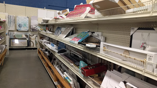 Home Goods Store «At Home», reviews and photos, 4641 Lafayette Rd, Indianapolis, IN 46254, USA