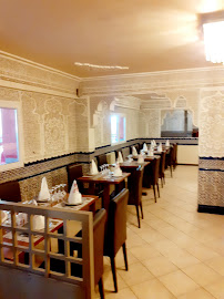 Atmosphère du Restaurant marocain Le Riad à Claville - n°10