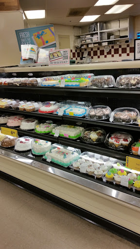 Grocery Store «Food Lion», reviews and photos, 802 Harbour W Dr, Rocky Mount, NC 27803, USA