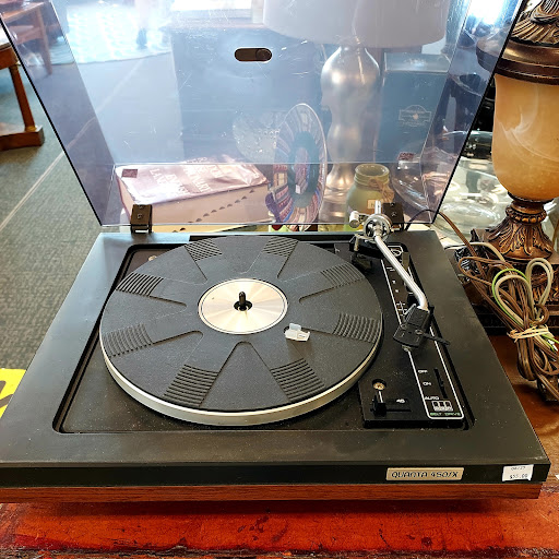 Thrift Store «Beverly Bootstraps Thrift Shop», reviews and photos