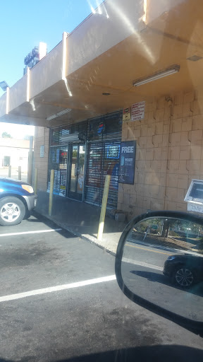Liquor Store «Carlos Liquors», reviews and photos, 2990 14th St, Riverside, CA 92507, USA