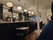 Atmosphère du Restaurant de cuisine fusion BISTROT KINZO à Paris - n°12