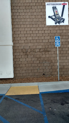 Hardware Store «Harbor Freight Tools», reviews and photos, 10765 Magnolia Ave #100, Riverside, CA 92505, USA