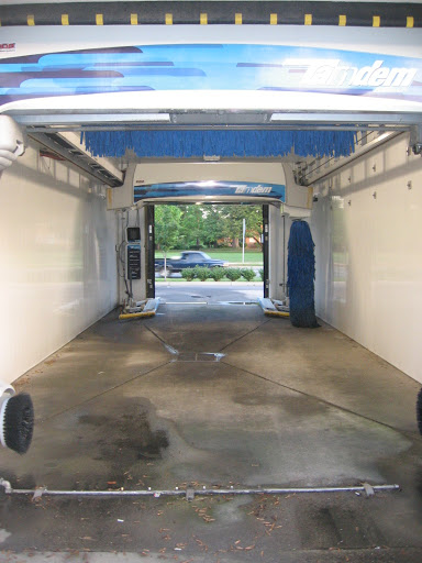 Car Wash «Green Clean Auto Wash & Car Detailing Service», reviews and photos, 820 S Military Hwy, Virginia Beach, VA 23464, USA