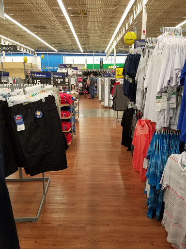 Discount Store «Walmart», reviews and photos, 465 Cal Oak Rd, Oroville, CA 95965, USA