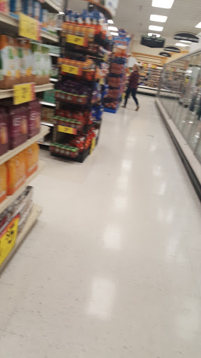 Grocery Store «Kroger», reviews and photos, 725 W Central Ave, Springboro, OH 45066, USA