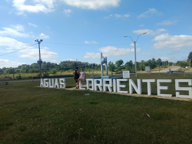 Opiniones de Parque Guadalupe Fulco en Canelones - Campo de fútbol