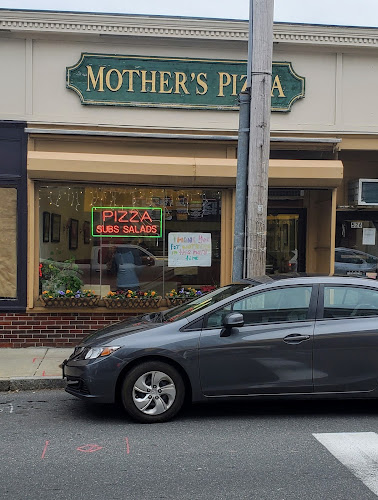 #1 best pizza place in Melrose - Mother's Pizza