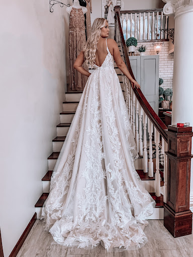 Bridal Shop «Alan Evans Bridal», reviews and photos, 512 Center Ave, Moorhead, MN 56560, USA