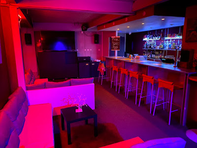 CLUB F212 à Nîmes