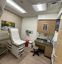 AFC Urgent Care Back Bay - Photo 8 - Car repair in Boston, MA, Quincy