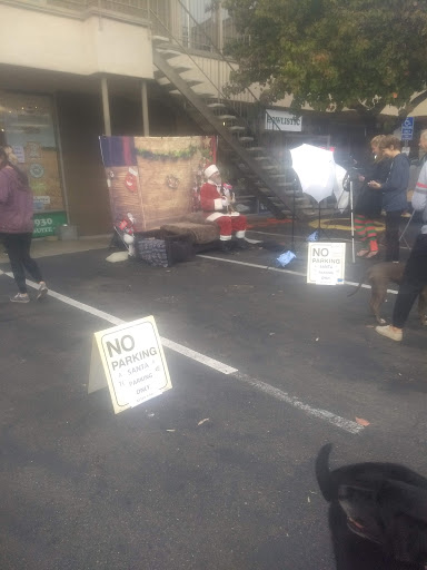 Pet Supply Store «HOWLISTIC», reviews and photos, 930 W Washington St #7, San Diego, CA 92103, USA