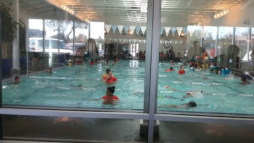 Baby swimming school Oakland