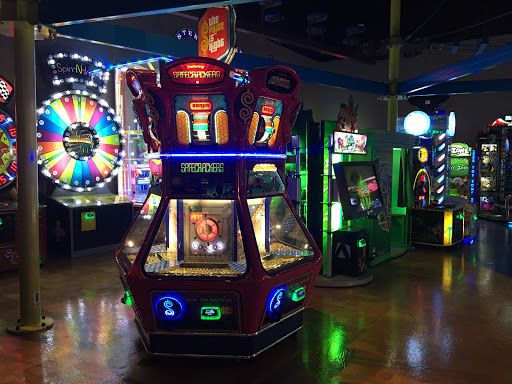 Restaurant «Main Event Entertainment», reviews and photos, 10700 Davis Dr, Alpharetta, GA 30009, USA