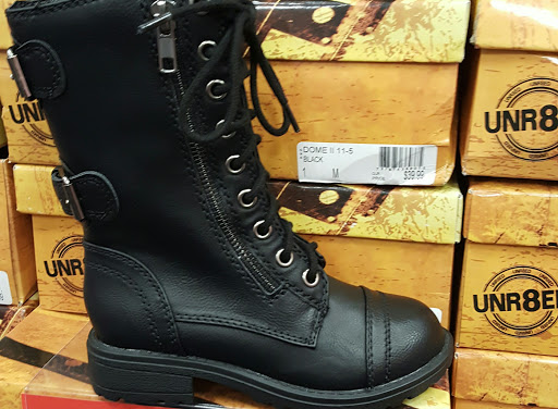 Variety Store «Five Below», reviews and photos, 12250 15 St, Grandview, MO 64030, USA