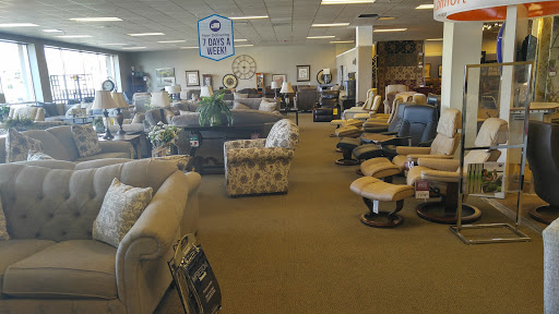 Furniture Store «Raymour & Flanigan Furniture and Mattress Store», reviews and photos, 2795 Richmond Ave, Staten Island, NY 10314, USA