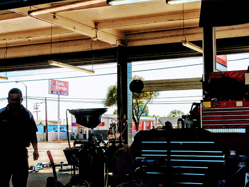 Allen Tire Company image