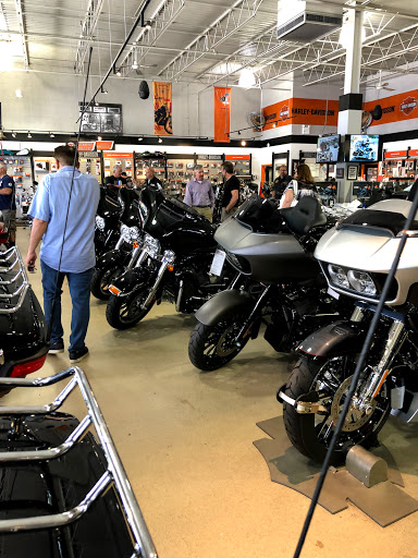 Motorcycle Dealer «Harley-Davidson of Nassau County», reviews and photos, 2428 Sunrise Hwy, Bellmore, NY 11710, USA