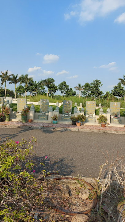 Hoa viên Nghĩa trang Thành phố Long Xuyên
