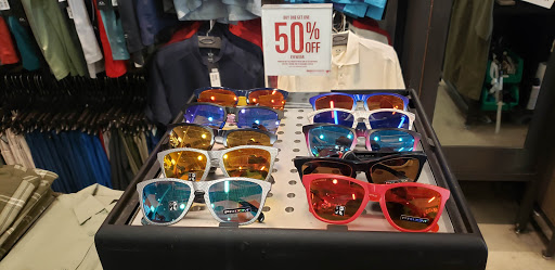 Sunglasses Store «Oakley Vault», reviews and photos, 3939 S Interstate Hwy 35 #191, San Marcos, TX 78666, USA