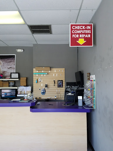 Computer Repair Service «Brandon Computer Repairs», reviews and photos, 1913 W Brandon Blvd, Brandon, FL 33511, USA